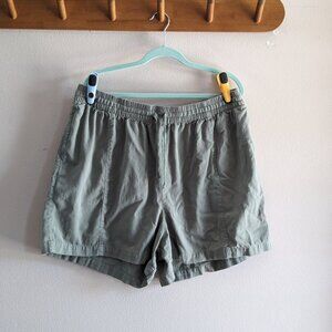 Lucy & Yak Charlie shorts in Green Bay - XL